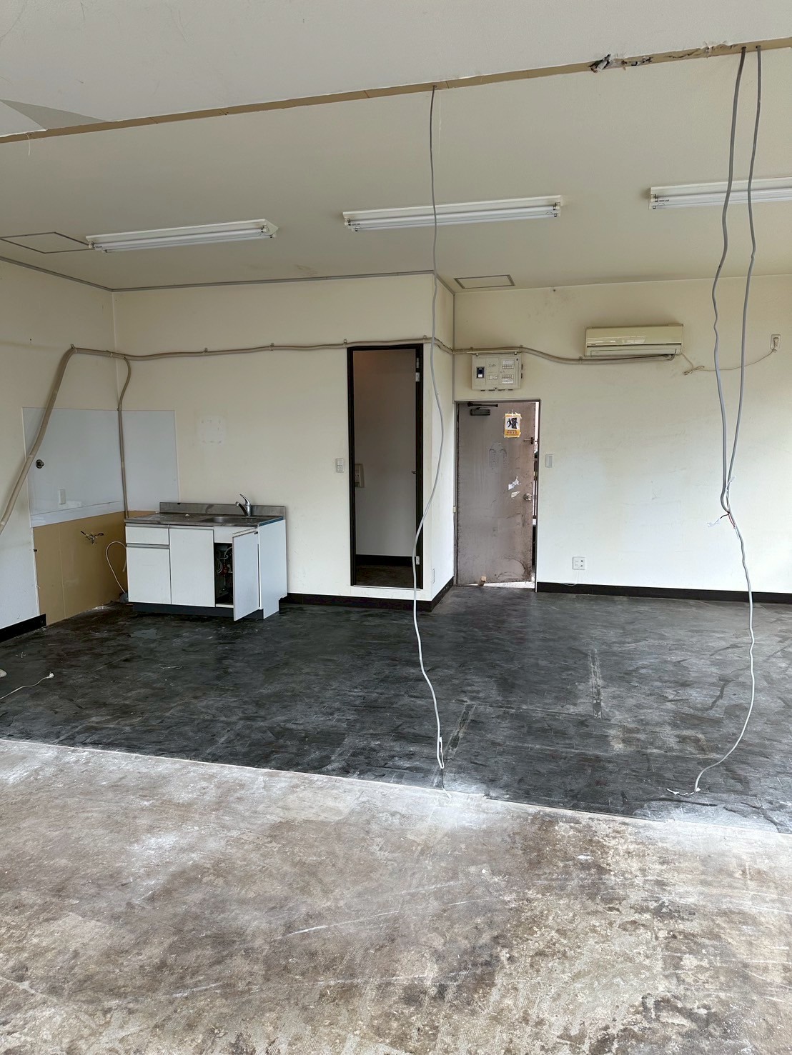 事務所リフォーム前